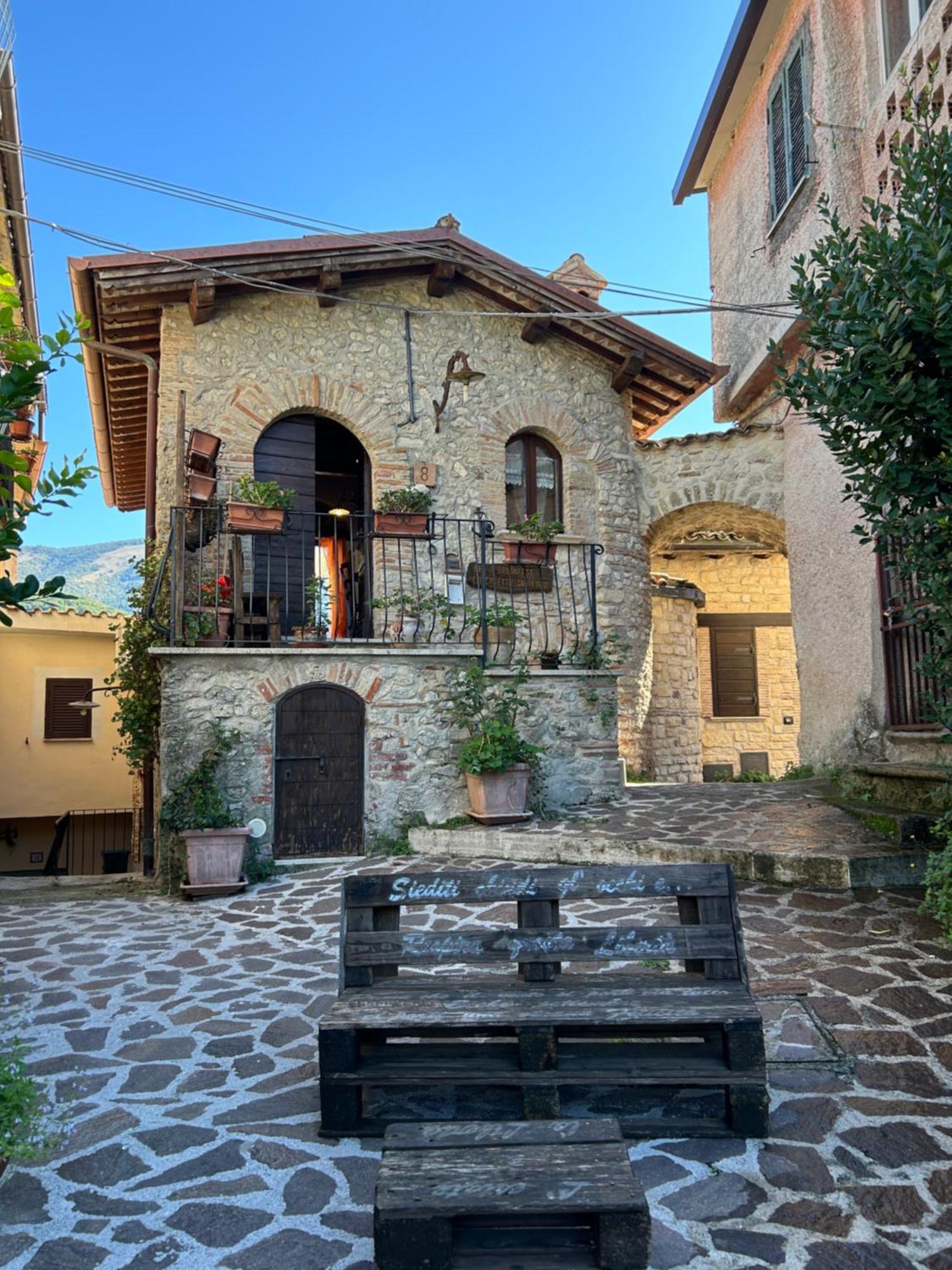 B&B La Casetta Sul Lago Colle di Tora Kültér fotó