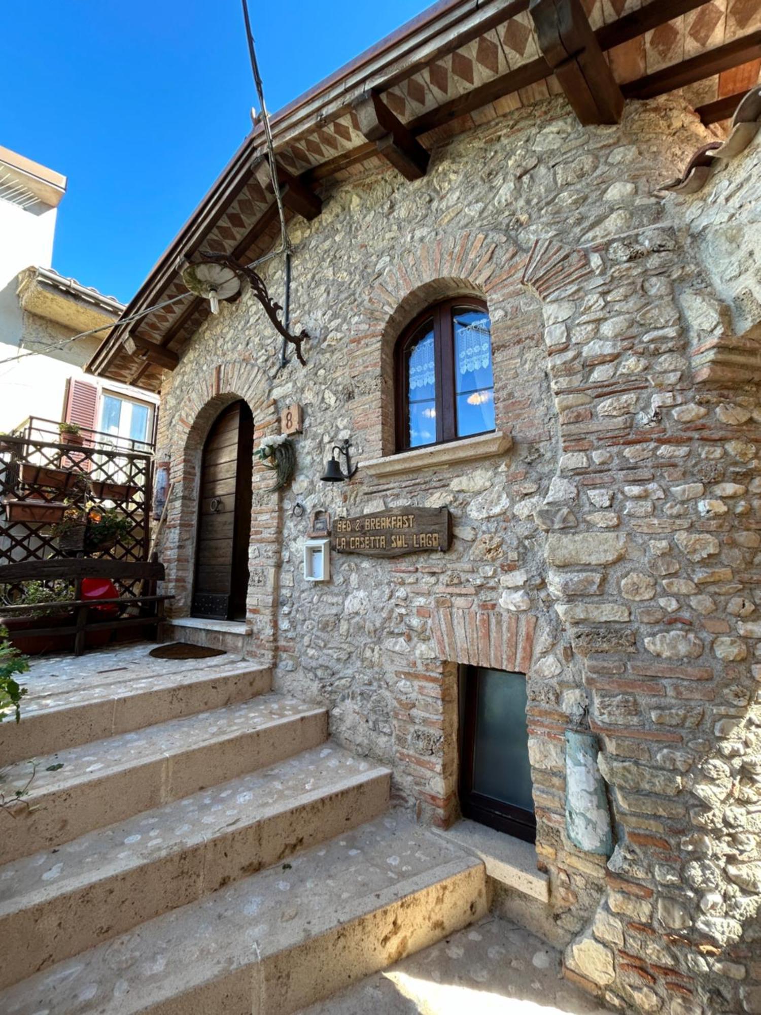 B&B La Casetta Sul Lago Colle di Tora Kültér fotó
