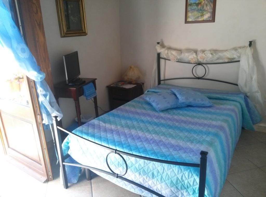 B&B La Casetta Sul Lago Colle di Tora Kültér fotó